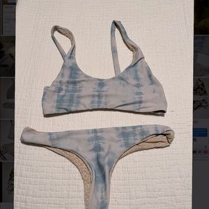 Acacia Shibori Bikini set L/M. Kanaio top and Hookipa  bottoms!!